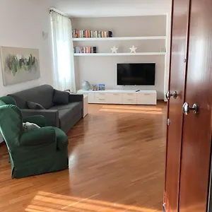 Casa Mia A Nervi Genua